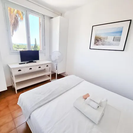 Douceur Marine - T2 Avec Terrasse, Parking, Piscine Et Wifi Апартаменты *