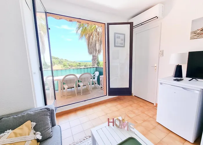 Douceur Marine - T2 Avec Terrasse, Parking, Piscine Et Wifi *